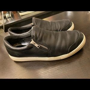 Black Slip - Ons
